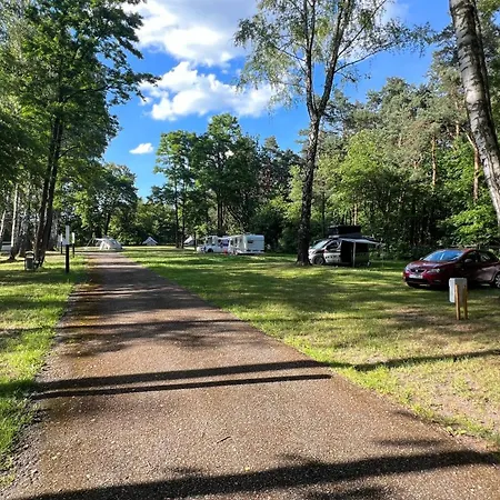 Camp Fish, Parcele Kempingowe Z Wlasnym Namiotem, Przyczepa Lub Kamperem Luksustelt *